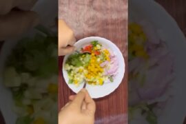 Quick White Peas Salad Recipe | Ghugni Twist
