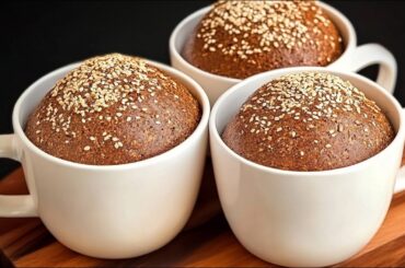 Low-carb. No flour, no yeast, and no sugar! Healthy mug bread in 5 minutes (+ baking).