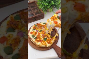 Cheese burst Cheesy Pizza in just 10 mins #shorts #pizza #cheeseburstpizza #cheesypizza