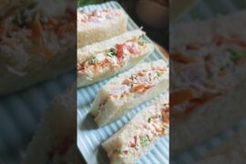 Hung Curd Sandwich. Veg Sandwich. #food #healthy #weightloss #recipe #cooking #breakfast #dahisandwi