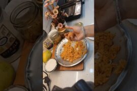 High Protein Ladoo Recipe #shorts #laddu #highproteinladu #laddurecipe #recipe #easy #diet #healthy