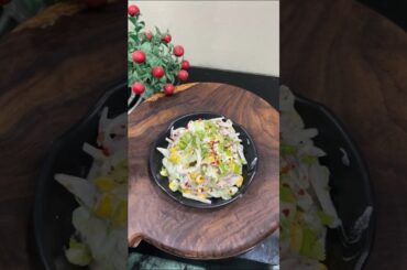 Dieting ke liye ye itni easy healthy salad sirf 1 minute me #shorts #youtubeshorts #recipe