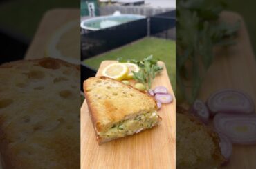 Crispy Toast with Boil Egg & Potato,Parsley | Easy Healthy Breakfast Recipe #chickensoup