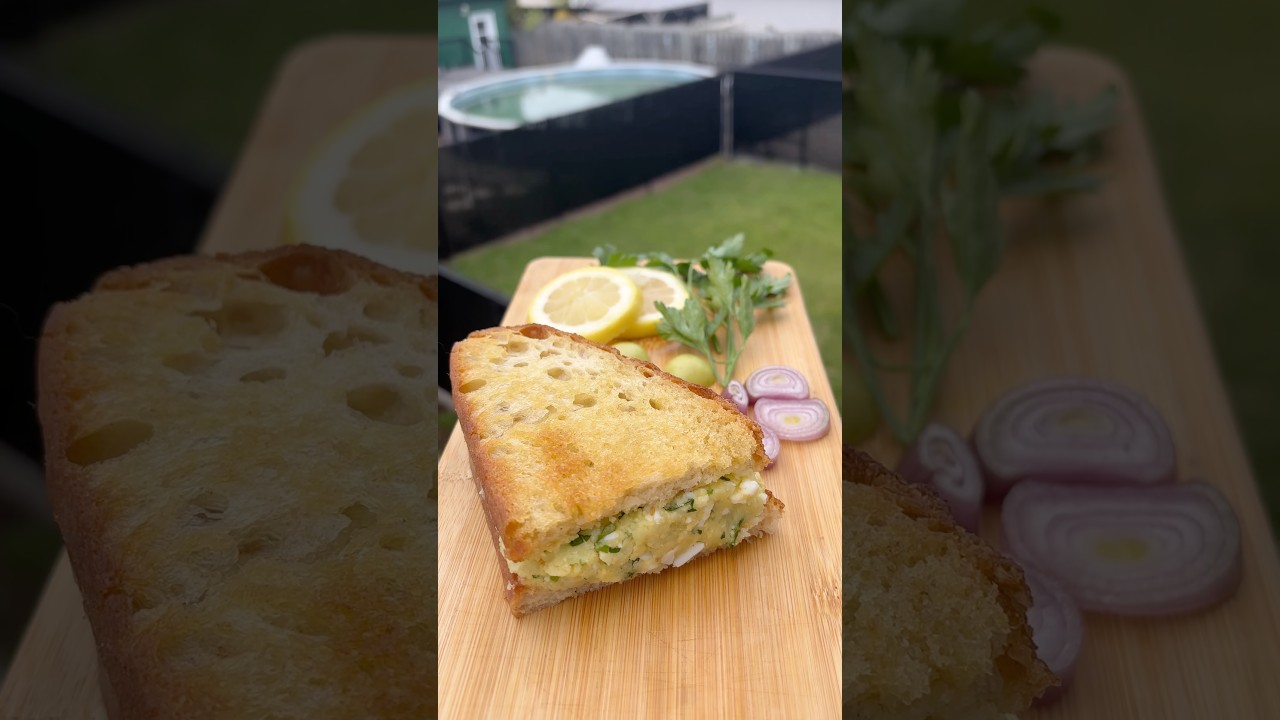 Crispy Toast with Boil Egg & Potato,Parsley | Easy Healthy Breakfast Recipe #chickensoup Crispy Toast with Boil Egg & Potato,Parsley | Easy Healthy Breakfast Recipe #chickensoup