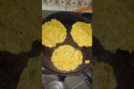 No Maida! Crispy Jowar Lauki Chilla Recipe | Gluten Free Breakfast | Weightloss Recipe #wandereat