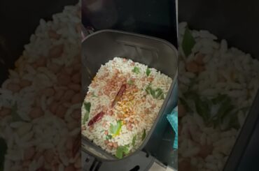 Crispy Spicy Puff Rice in Air Fryer | Easy Evening Snack Recipe | Healthy Murmura Chivda #shorts