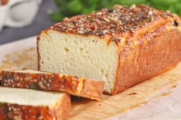 Instant High Protein Greek Yogurt Bread - No-Flour, No-Yeast, Keto Bread
