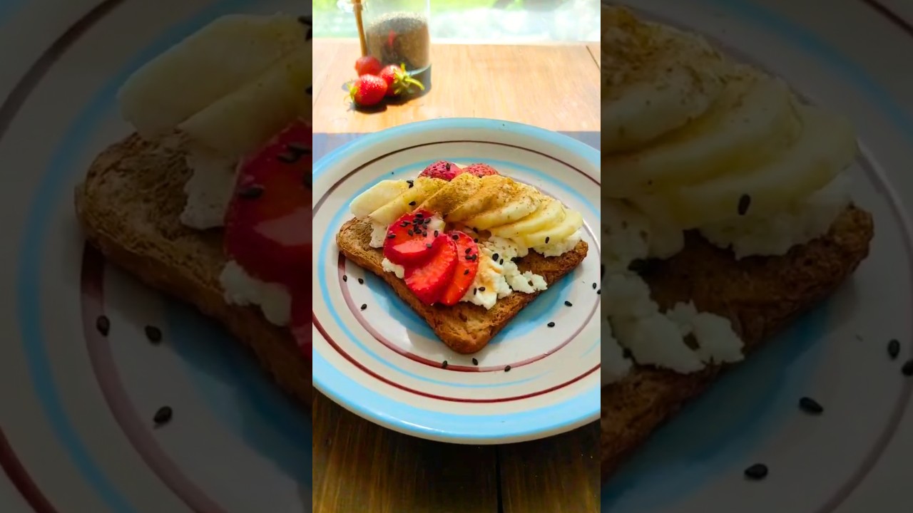 5-Minute Cottage Cheese Toast with Banana and Strawberries | Healthy Breakfast After 60 5-Minute Cottage Cheese Toast with Banana and Strawberries | Healthy Breakfast After 60