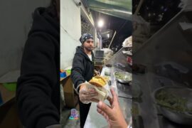 Nutritious Burgers and Sandwiches to Keep You Going" #HealthyRecipes #MealPrep #EasyLunch