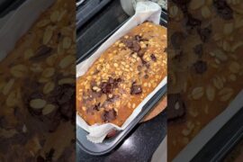 Healthy Banana Bread #youtubeshorts #foodshorts #foodie #banana #diet #healthydessert #healthy #food