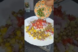 Healthy breakfast recipes by Acharya manish #shortvideo #moong #sproutssaladrecipe #shorts #food