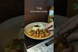 easy protein rich healthy lunch ideas. Soya Manchurian #shorts #food #recipe