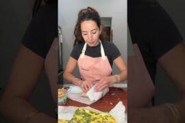 I’m a dietitian & here’s an easy healthy breakfast idea | High Protein Breakfast Burritos