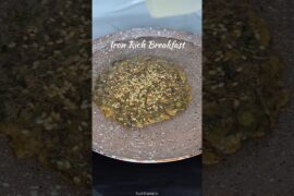 Healthy Red Amaranth Cheela | Iron-Rich Breakfast Recipe#redamaranth #ironrich #food #recipe #shorts