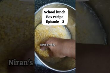 Moringa Kichadi Recipe | Murunga Keerai Parupu Satham |Healthy Lunch box recipe #onepotmeal #shorts