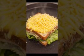 Easy Healthy sandwich recipe for weight loss #shorts #ytshorts #recipe #cooking #food #streetfood