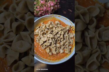 Homemade  Healthy Aata Pasta | Tomato Garlic Pasta Recipe #shorts #trending #aafreenspicykitchen