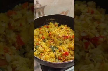 Poha Recipe/ Easy, Healthy morning Breakfast Recipe #shorts #food #healthyfood #cooking #ytshorts