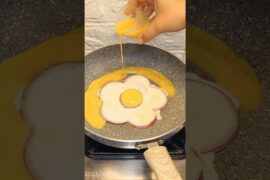 Easy & Tasty Egg Omelet for Kids | Healthy Breakfast Recipe | Easy to  make I Trending Omelet #food