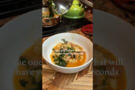 One-pot smoky sausage, potato, & cauliflower soup #easyrecipes #healthydinner