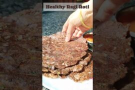 Ragi Roti | Healthy recipe |How to prepare Ragi Roti #ragiroti #healthyrecipes #shorts #short