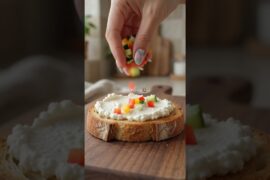 High Protein Toast Recipe | Quick & Healthy Snack Idea #shorts