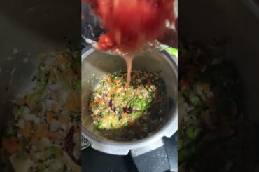 Daal khichadi #quickrecipe #food #cooking #foodie #healthy #dinner