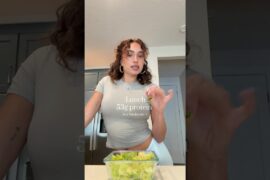 #shortsfeed #healthyrecipes #easynutrition #trendingshorts #food #healthandwellness #whatieatinaday