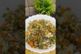 Healthy Salad recipe for weight loss journey. #salads #sprouts #chiaseeds #weightloss #trending