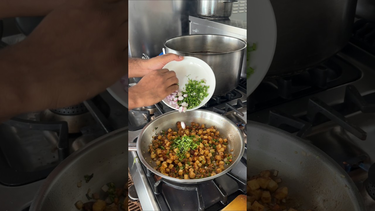 Daru ke saath Chakna | veg Snacks | Chilli potato recipe | easy veg Snacks #easysnacks #shorts Daru ke saath Chakna | veg Snacks | Chilli potato recipe | easy veg Snacks #easysnacks #shorts