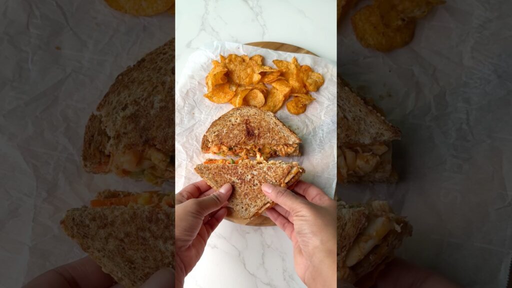 Extremely delicious & healthy Chicken Sandwich | Protein Rich recipes #chickensandwich#shorts