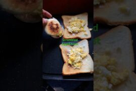 Scrambled eggs & toast