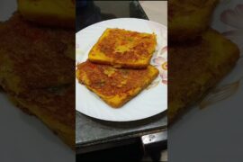 Easy morning breakfast recipe |Healthy veggies bread with besan toast #breakfast #recipe #shorts