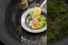 Crispy Besan Healthy Toast |Easy and Healthy Breakfast Recipe #ytshorts #besantoast #breakfast#