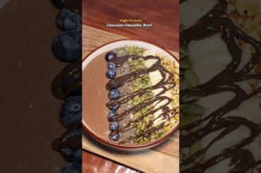 High Protein Smoothie Bowl Recipe | 42g Protein 650 Kcal
