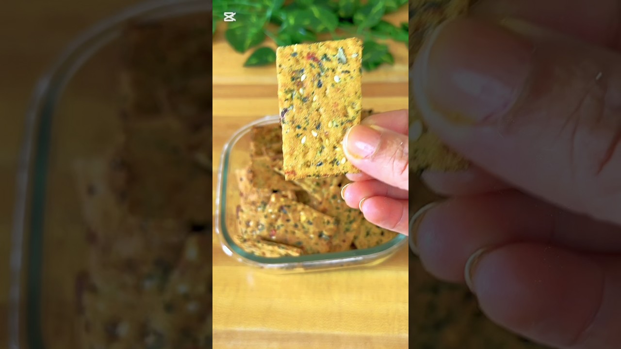 Healthy Vegetable Crackers | Healthy Homemade Snack Healthy Vegetable Crackers | Healthy Homemade Snack