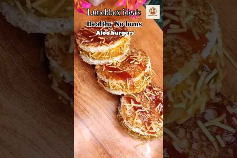 Healthy aloo burgers #foodieghar #viral # #recipe # #ytshorts #subscribe #healthy #breadsnacks