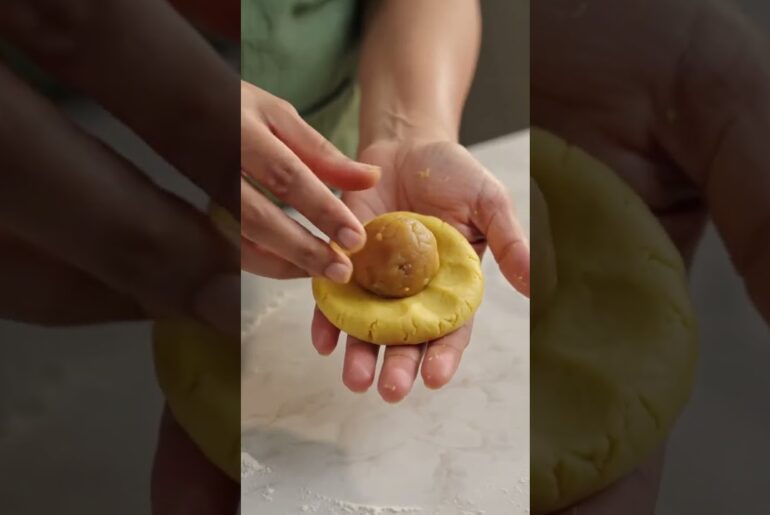paruppu poli recipe seyialama|| #poli # snacks #healthy #homemade #homemaker #shorts #ytshorts