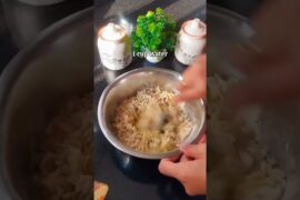 new unique lauki snacks recipe #shortvideo #trending #snacks #ricefloursnacks #laukirecipe
