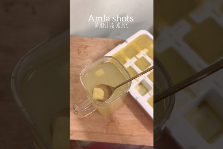 Amla Immunity Shot Recipe | Amla + Curry Leaves + Turmeric + Black Pepper | Healthy Morning Drink