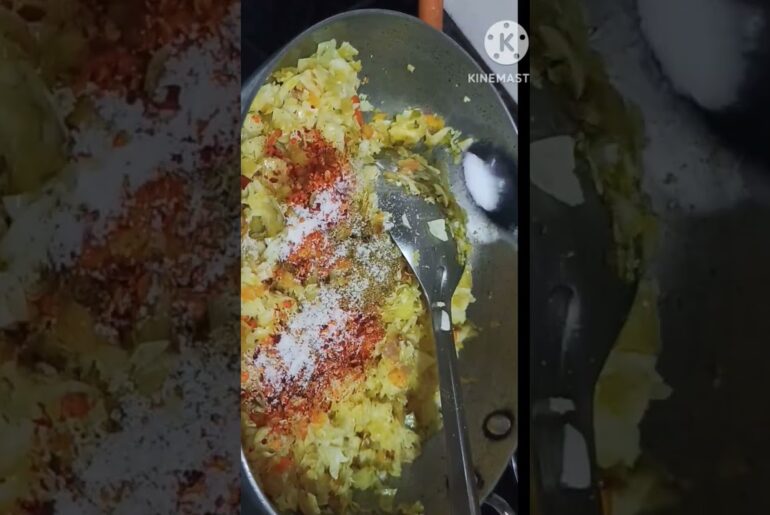 Suji Poha Healthy Breakfast | Crispy Stuffed Breakfast Recipe