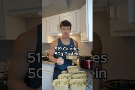Red Pesto Chicken Gnocchi High Protein Meal Prep Recipe #shorts