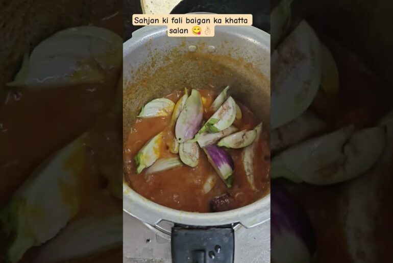 sahjan ki fali baigan ka khatta salan#testy #healthy #recipe #viral #youtubeshorts