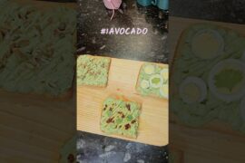 Avacado sandwich #avacado #avacadotoast #healthyfood #breakfast