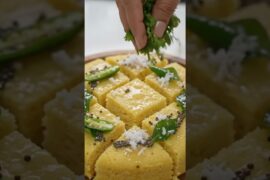 Viral Dhokla recipe #youtubeshorts #shorts #shortsfeed #healthy #breakfast #trendingshorts #new