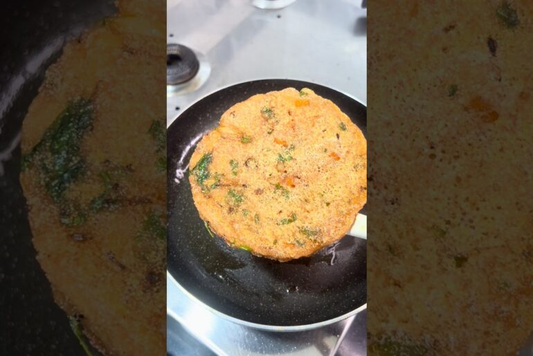 SUJI VEGETABLE CHILLA | INSTANT BREAKFAST RECIPE | CRISPY & HEALTHY NASHTA #Shorts #viral #tranding