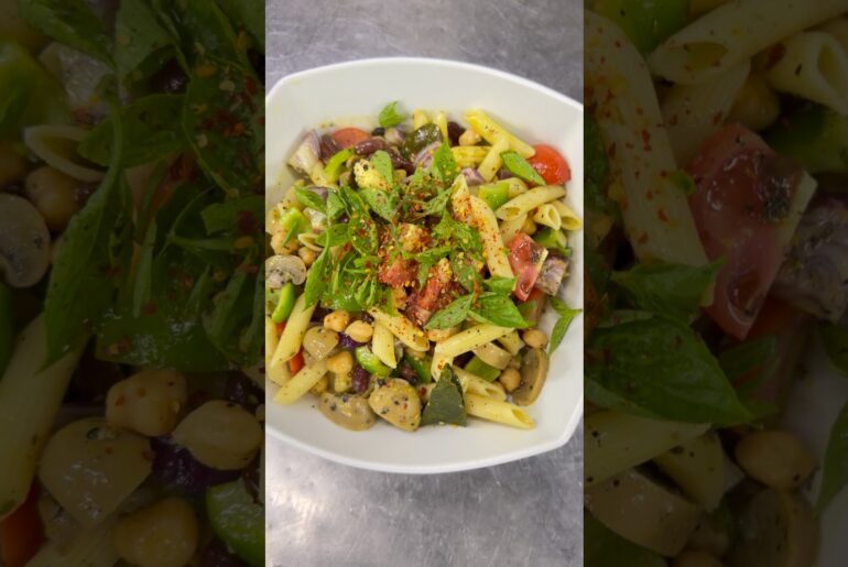 healthy and protein salad recipe.#recipe #shorts #food