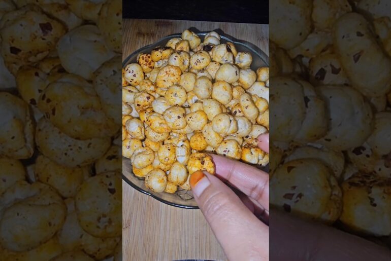 Crispy Peri Peri Makhana | Easy & Healthy Snack Recipe #shorts #snacksrecipe