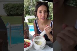 Tomato Sandwich Recipe #tomato #tomatoseason #healthylunch