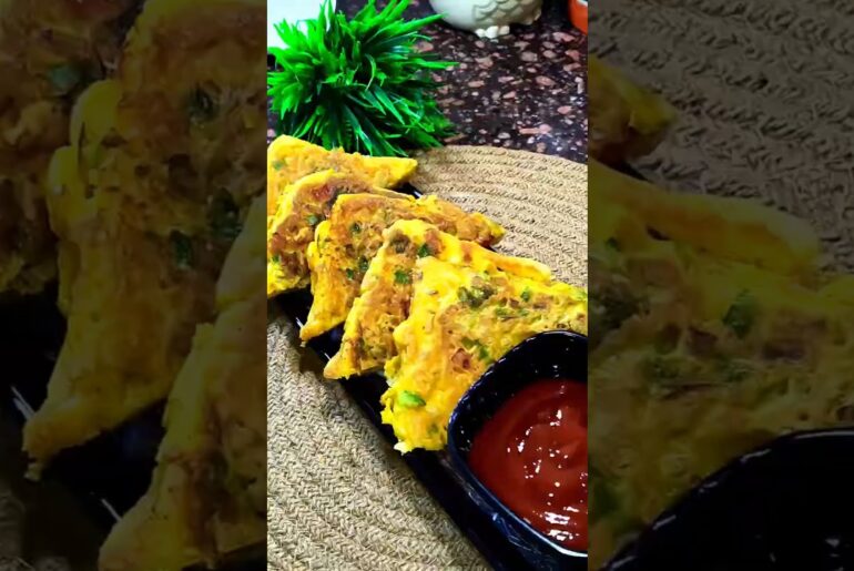 crispy Bread Besan chilla #bread besan toast # healty recipe # #food #breakfastsandwich #cooking